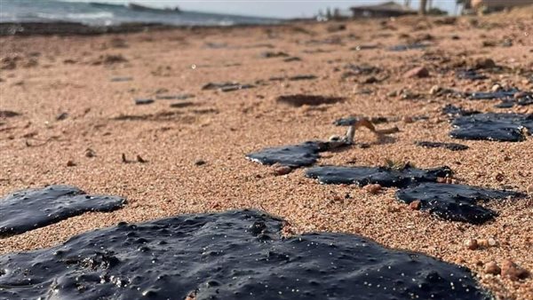 التلوث البحري دهب