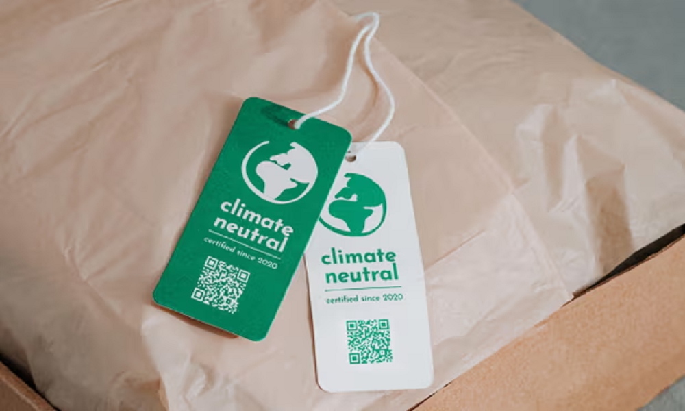"هذا المنتج صديق للبيئة".. حظر الملصقات المضللة على المنتجات في أوروبا لمحاربة الغسل الأخضر